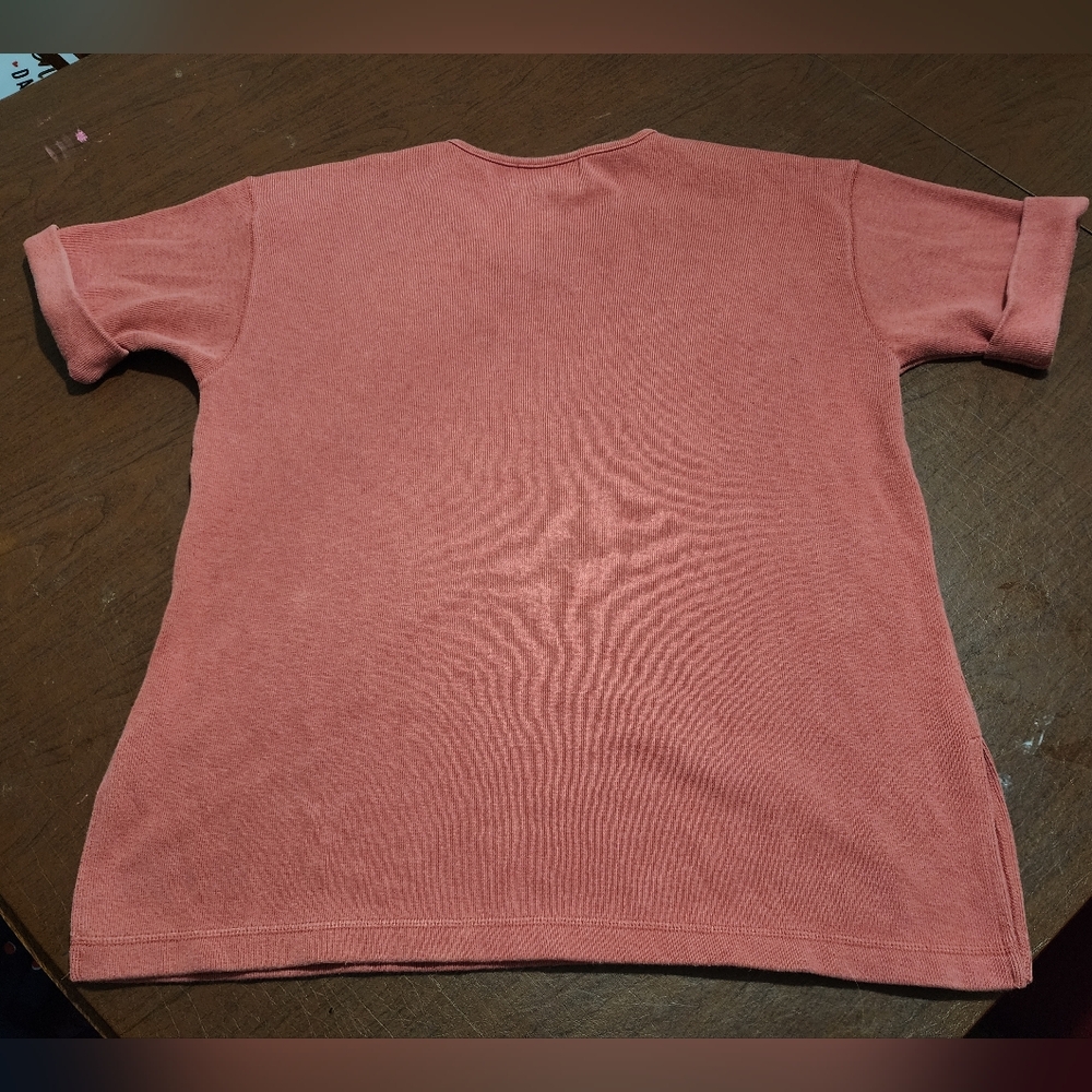 New York Style Coral V-Neck T-Shirt - Picture 6 of 6